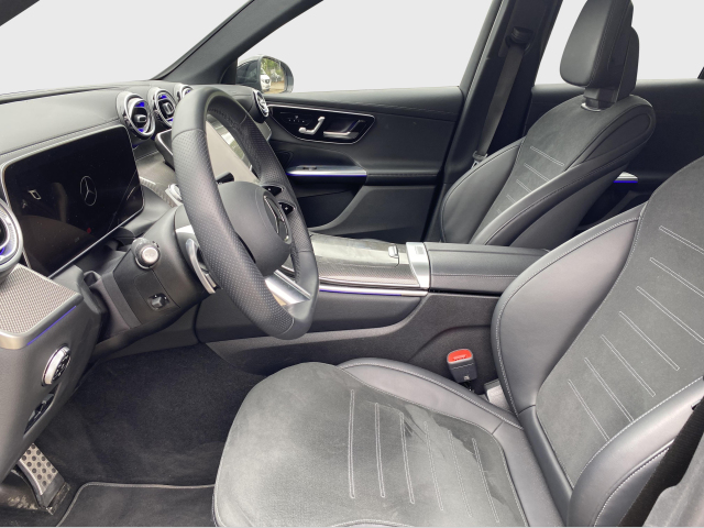 Mercedes GLC 220d 4matic AMG | české předváděcí auto skladem | novinka skladem | nový model | předváděcí auto ihned | šedá Selenite metalíza | SUV | nákup online | AUTOiBUY.com